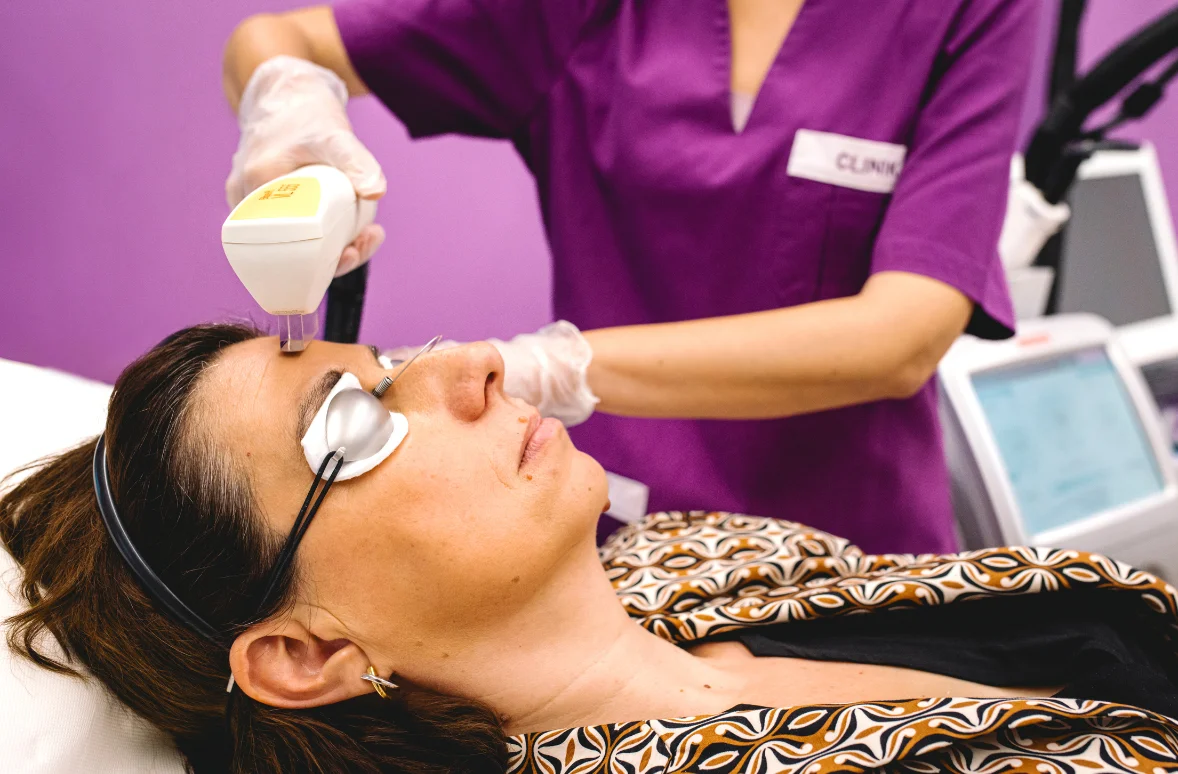 A SERVICE DESIGNED FOR EVERY SKIN